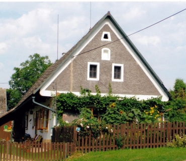 Obec Trotina