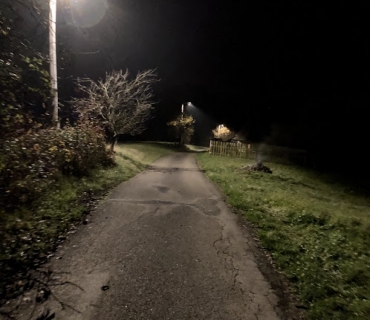 <p>Nové LED osvětlení cesty do Končin<br data-mce-bogus=1></p>
